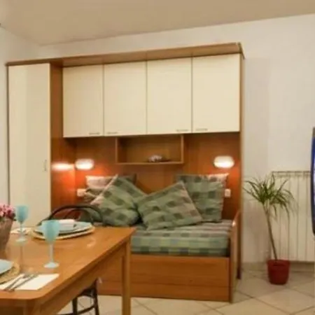 In 21350 Apartment